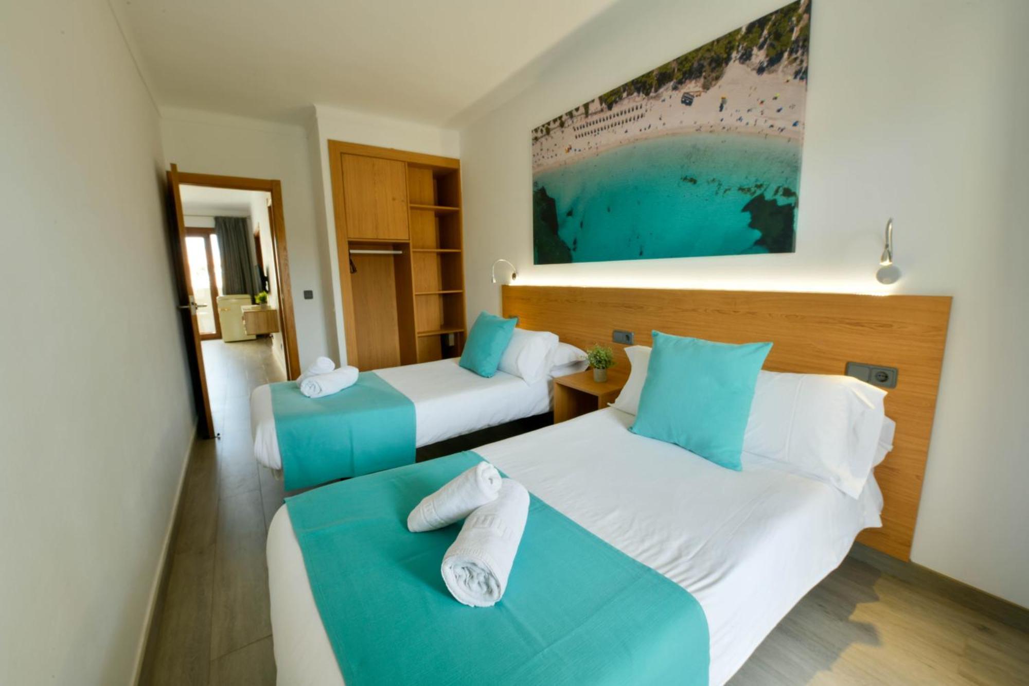 Apartamentos Estanques Colonia de Sant Jordi Extérieur photo
