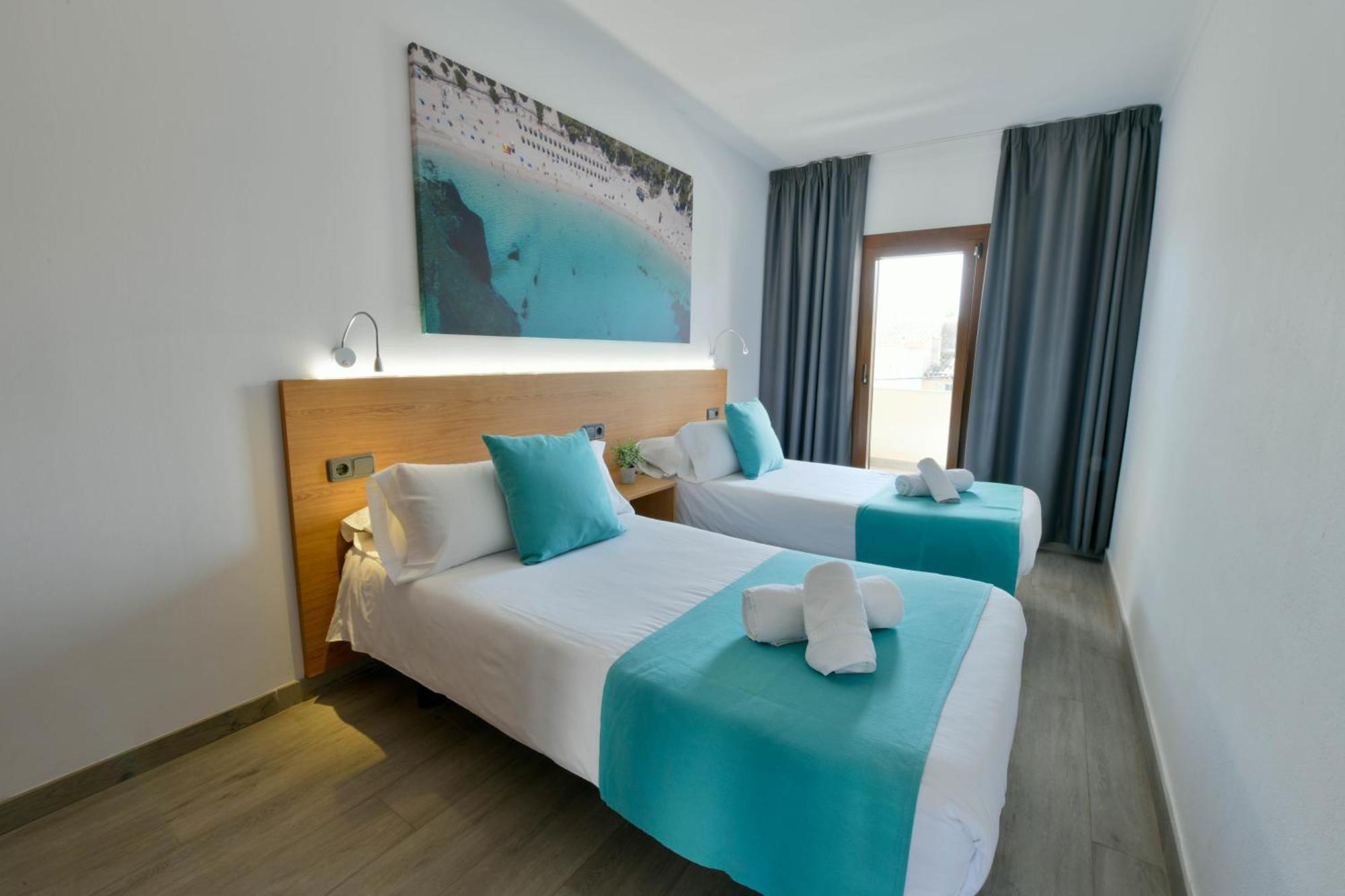 Apartamentos Estanques Colonia de Sant Jordi Extérieur photo