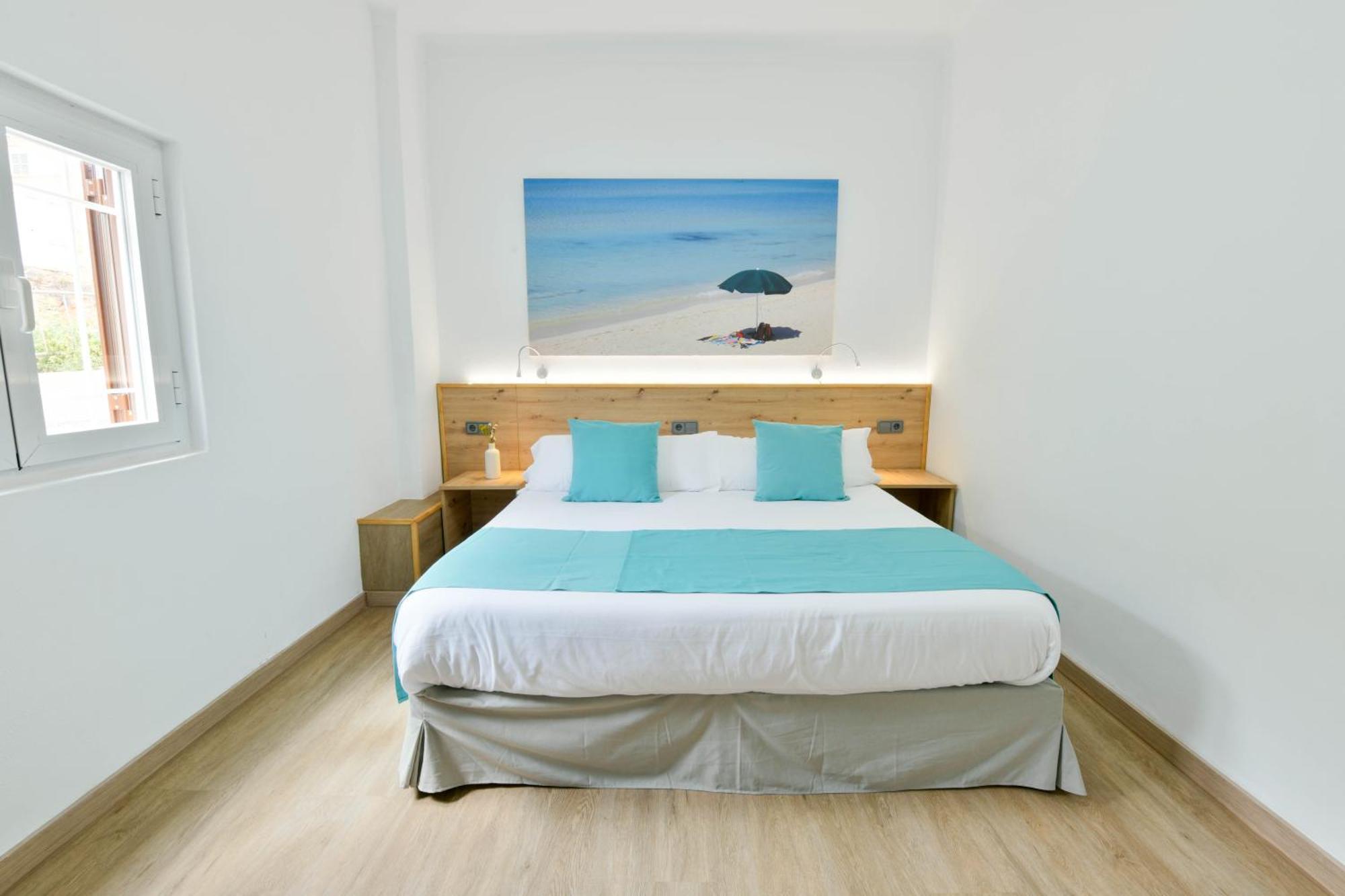 Apartamentos Estanques Colonia de Sant Jordi Extérieur photo
